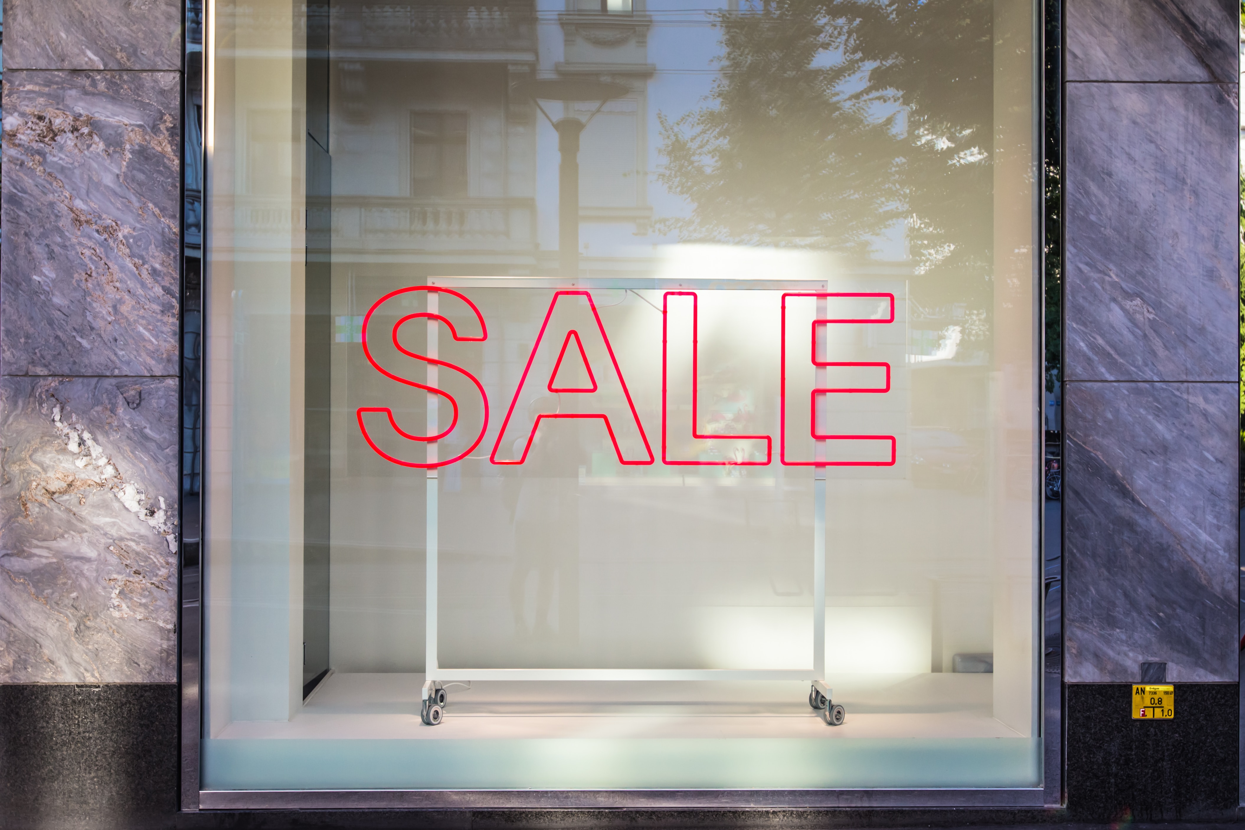 Use personalised videos to boost your Black Friday sales